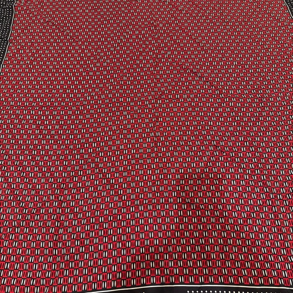SLK Red and Black Patterned Mercedes VINTAGE Scarf - Picture 4 of 7